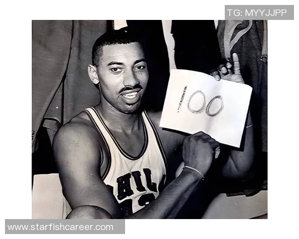 张伯伦如何看待姚明的篮球才华与影响力分析 张伯伦如何看待姚明的篮球才华与影响力分析